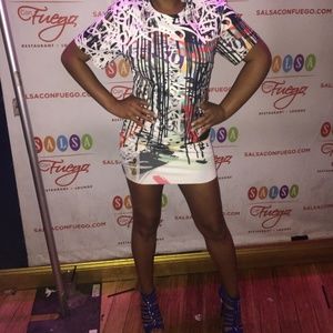 Zara Retro White Mini Dress S/S Size Medium